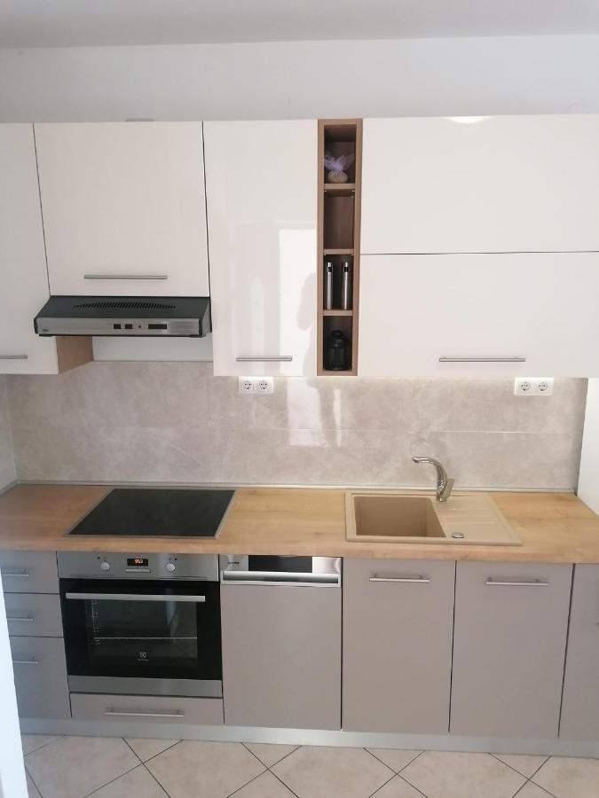Zal Beach Apartments Prižba Extérieur photo